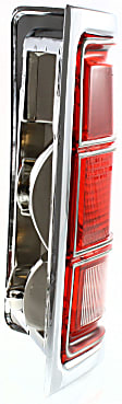 Driver and Passenger Side Halogen Tail Light, Without bulb(s), OE Replacement