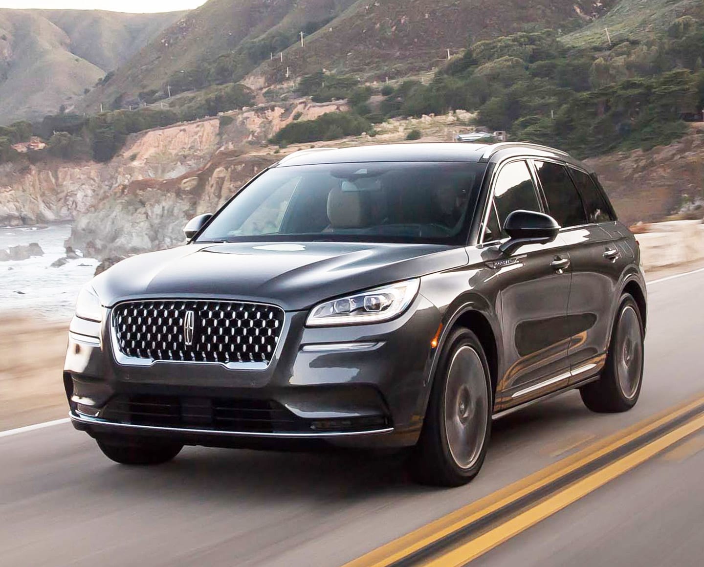 2017-2020-lincoln continental
