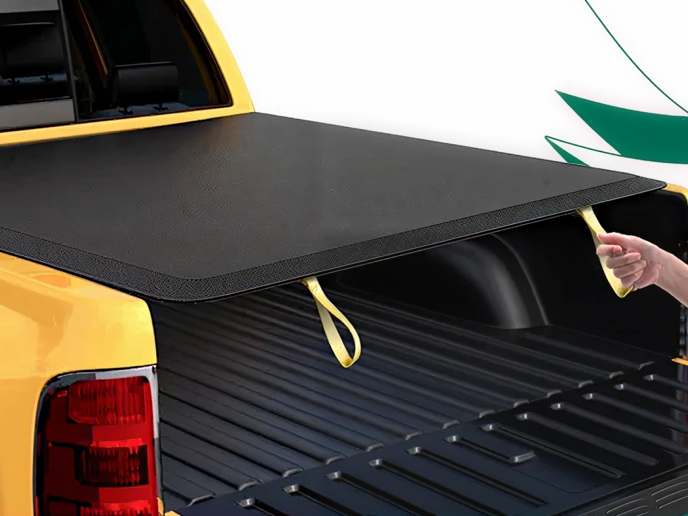 YHT AUTO soft roll-up tonneau cover