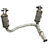 19497 Center Catalytic Converter, Federal EPA Standard, 46-State Legal (Cannot ship to or be used in vehicles originally purchased in CA, CO, NY or ME), Direct Fit