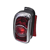 63-21-7-255-919 Driver Side Halogen Tail Light, Without bulb(s), OE Replacement