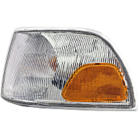 1631316 Front, Driver Side Turn Signal Light, With bulb(s)