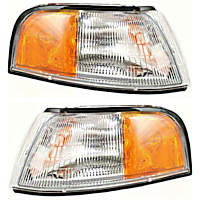 Driver and Passenger Side Halogen Corner Light, Without bulb(s)