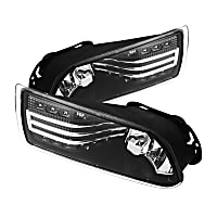5071620 Front, Driver and Passenger Side Fog Light With bulb(s)