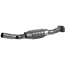 16504 Center Catalytic Converter, Federal EPA Standard, 46-State Legal (Cannot ship to or be used in vehicles originally purchased in CA, CO, NY or ME), Direct Fit