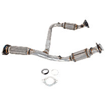 Front Catalytic Converter, 5.3L 8Cyl, Federal EPA Standard, 46-State Legal (Cannot ship to CA, CO, NY or ME), Direct Replacement Series
