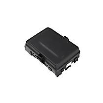 68467639AA Direct Fit Power Distribution Block Connector