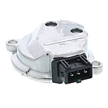 1CS132 Camshaft Position Sensor, Sold individually