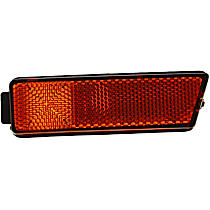 Front, Driver Side Side Marker Without bulb(s)