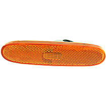 Front, Passenger Side Side Marker With bulb(s)