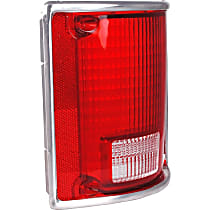 1610089 Passenger Side Tail Light Lens