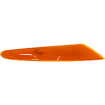 Front, Passenger Side Side Marker With bulb(s)