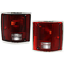 Driver and Passenger Side Halogen Tail Light, Without bulb(s), OE Replacement