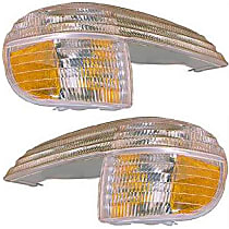 Driver and Passenger Side Halogen Corner Light, Without bulb(s)
