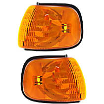 Driver and Passenger Side Halogen Corner Light, Without bulb(s)