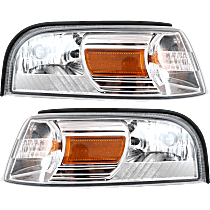 Driver and Passenger Side Halogen Corner Light, With bulb(s)
