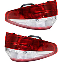 FO2804105 New Replacment Driver Side Outer Tail Light Assembly Sedan CAPA