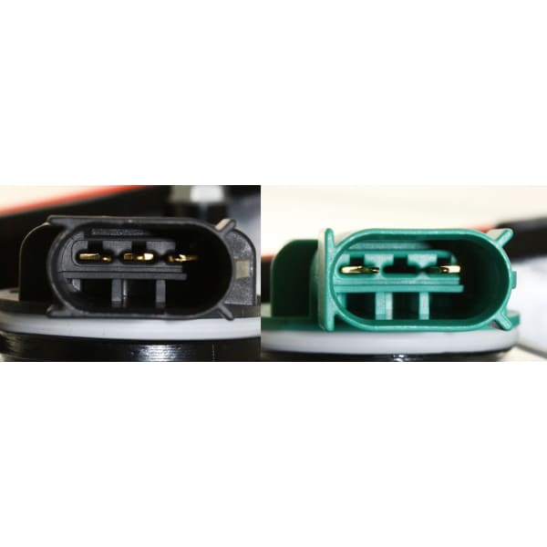 Replacement Driver and Passenger Side Halogen Tail Light