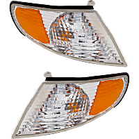 Driver and Passenger Side Halogen Corner Light, With bulb(s)