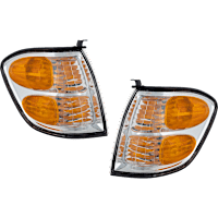 Front, Driver and Passenger Side Turn Signal Lights, With bulb(s), Halogen, Double Cab, with Production Date Up to August 2004