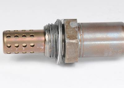 AC Delco Oxygen Sensor 4-wire GM Original Equipment Series, After Catalytic Converter, 24-months or unlimited mile limited warranty 213-1694