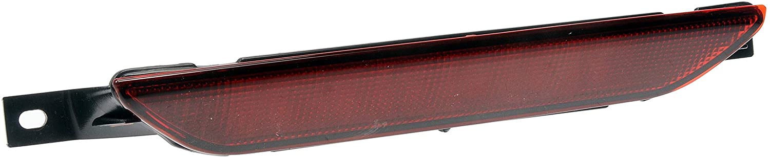 923-065 Red Lens Third Brake Light, OE Solutions Series - Dorman 923-065 Center High Mount Stop Light Compatible with Select Dodge / Jeep Models - Dorman 923-065 Center High Mount Stop Light for Specific Dodge / Jeep Models Fits 2015 Jeep Grand Cherokee - Dorman High Mount Stop Light 923-065 - Third Brake Light Assembly - Third Brake Light Assembly - Third Brake Lamp Assembly - CHMSL - Need a new third brake light assembly that looks, fits and performs like the original, without the hassle of going back to the dealership? This replacement was reverse-engineered to match the stock center high mount stop light on specific vehicles. - Dodge Caliber 2012-07, Dodge Durango 2020-11, Jeep Compass 2017-07, Jeep Grand Cherokee 2021-11