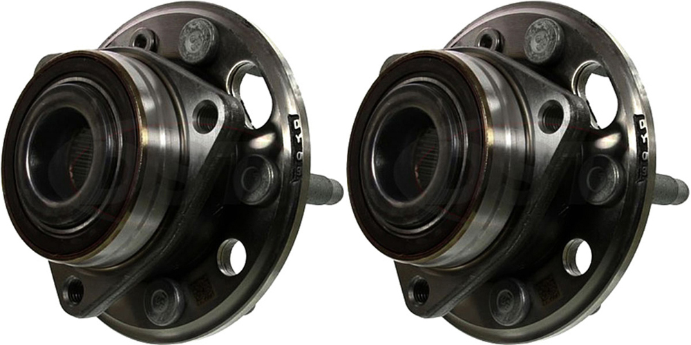 2015 Chevrolet Malibu Front or Rear, Driver and Passenger Side Wheel Hub, 5 Lugs, With Bearing, Problem Solver Series SET-MO513288-2 by Moog®