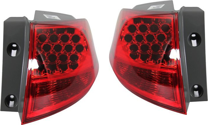Replacement® Driver and Passenger Side, Outer Tail Lights