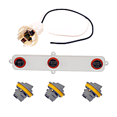 2006 Dodge Charger Fog Light Bulbs from $10 | CarParts.com