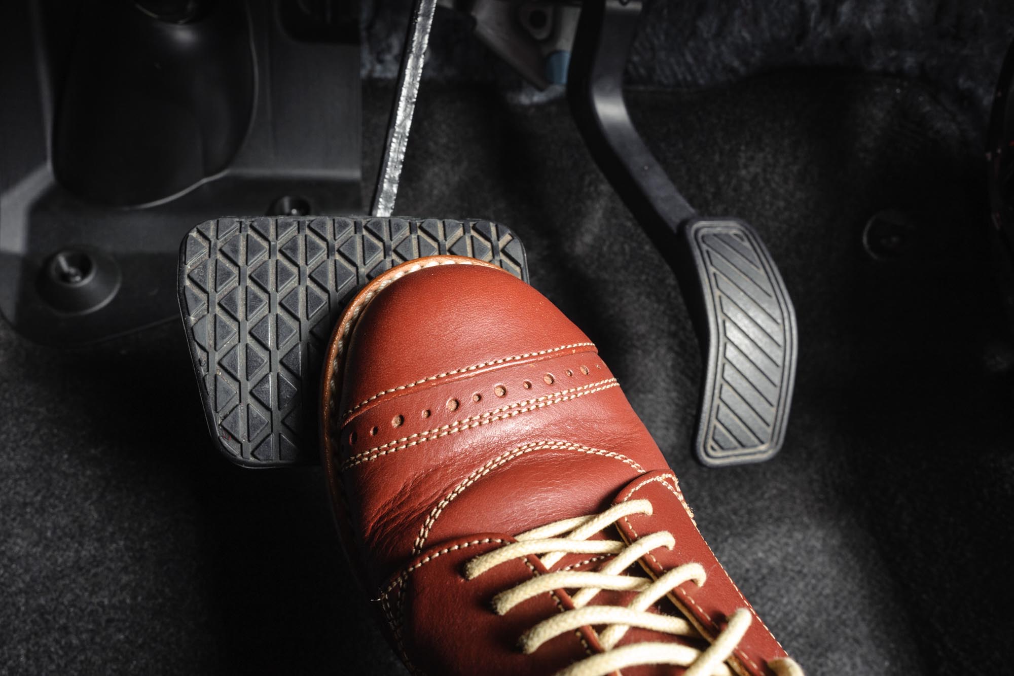 Spongy Brake Pedal: Causes, Diagnosis, And Fixes